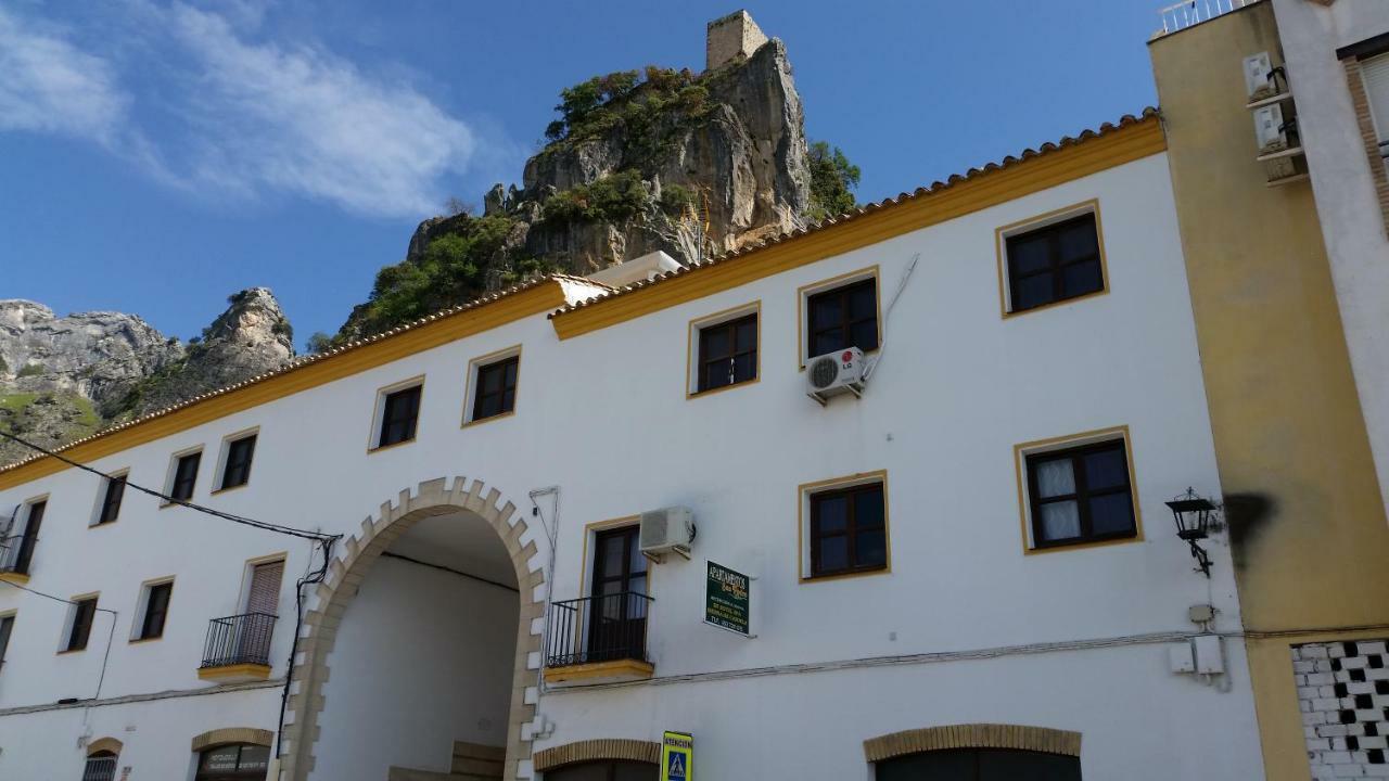 Alojamientos Castillo de la Iruela Exterior foto